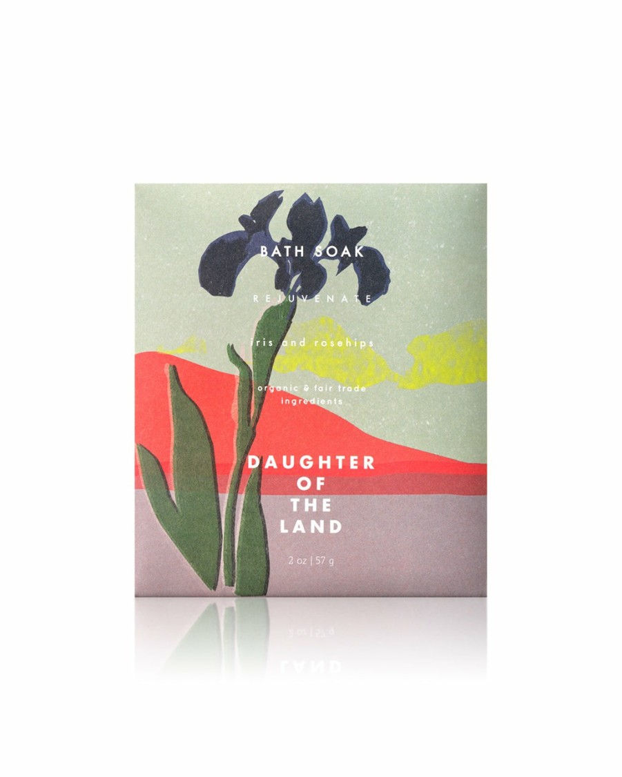 Wellness Daughter of the Land | Iris & Rosehips Bath Soak - Single Pack