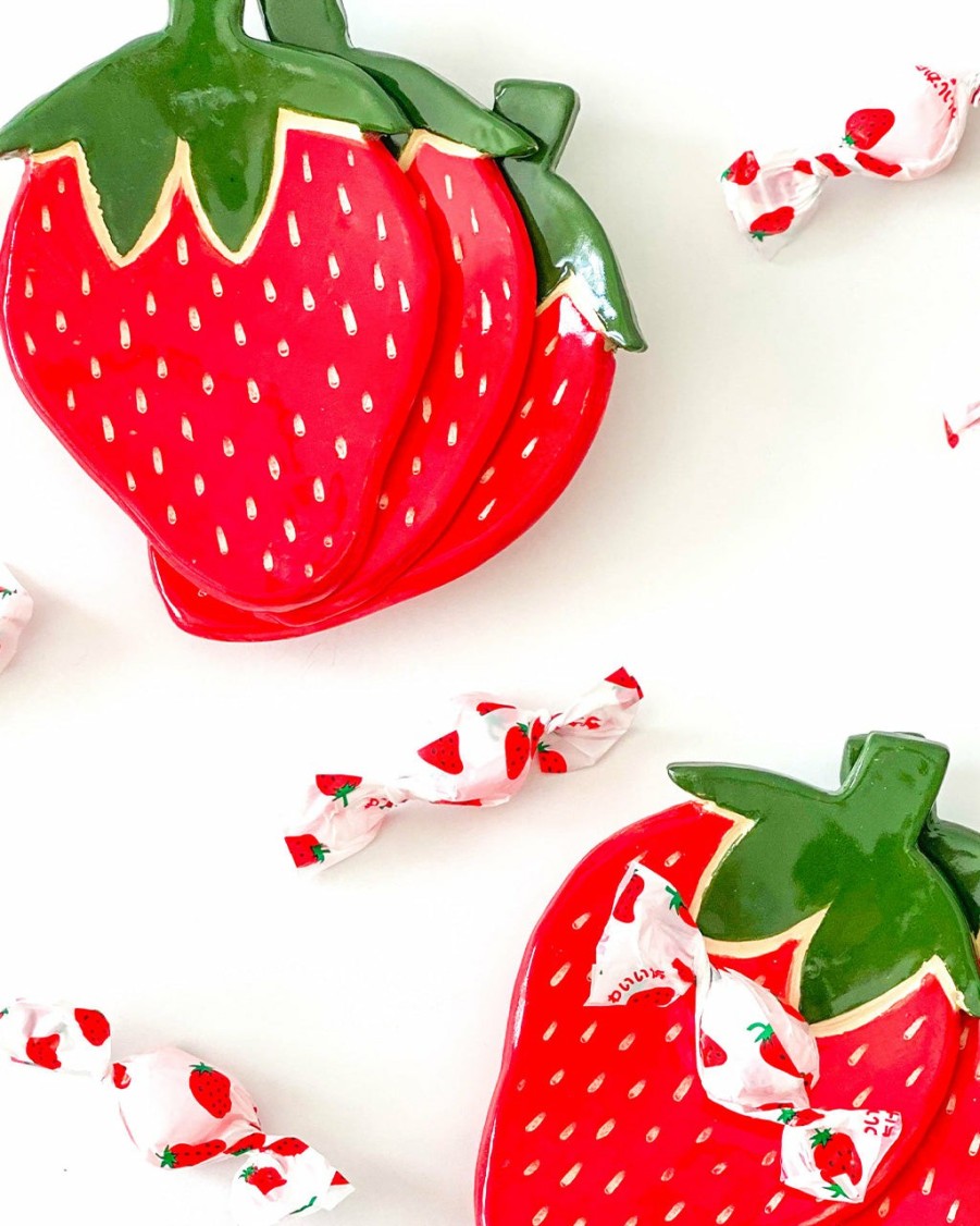 Living SMO Ceramics | Strawberry Dish