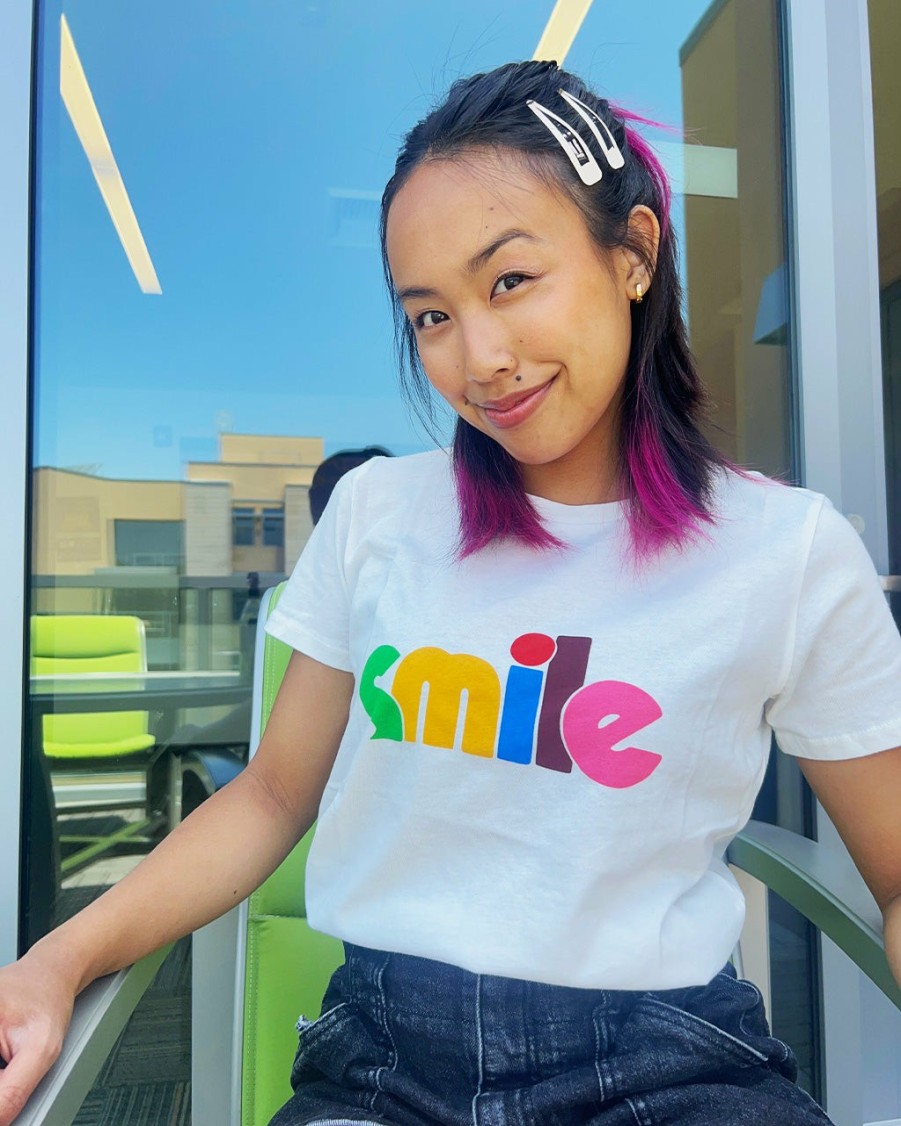 Clothing ban.do | Smile Tee