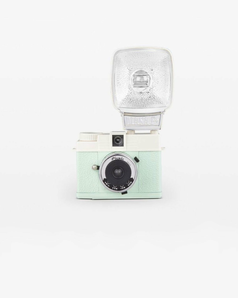 Living Lomography | Diana Mini Picnic & Flash Half-Frame & Square Camera