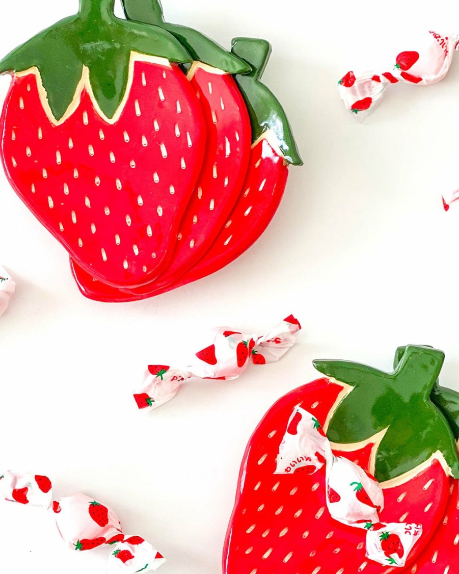 Living SMO Ceramics | Strawberry Dish