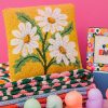 Living Peking Handicraft | Daisy Hook Pillow