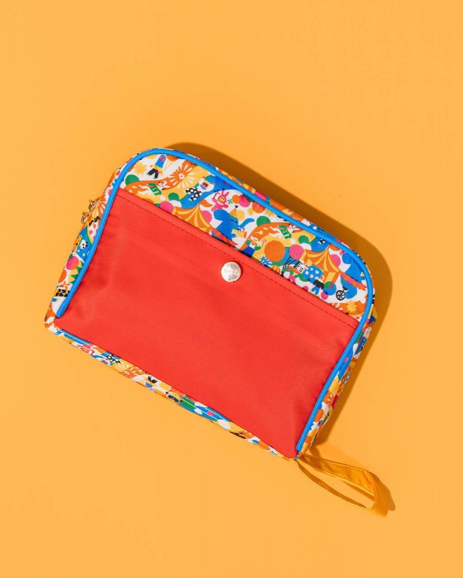 Accessories ban.do | Getaway Toiletry Bag - Fairgrounds